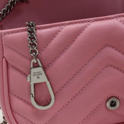819d90910d4e2b40db654726c8460797 Gucci GG Marmont Waved Design Silver GG Buckle Women Latest Pink Quilted Super Mini Flap Handbag For Sale
