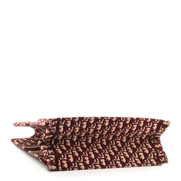 82c4fc25e3c26e496b95db8fe74608b4 CHRISTIAN DIOR Oblique Medium Book Tote Burgundy Multicolor