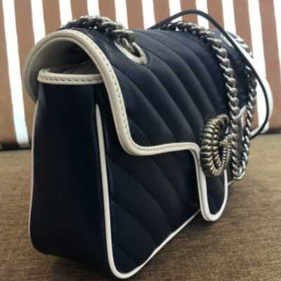 حقيبة نسائية غوتشي GG Marmont Diagonal Line Trimming Chian كتف بحزام Hot Selling بغطاء صغيرة من الجلد باللون الأزرق الداكن والأبيض والذهبي مبطنة