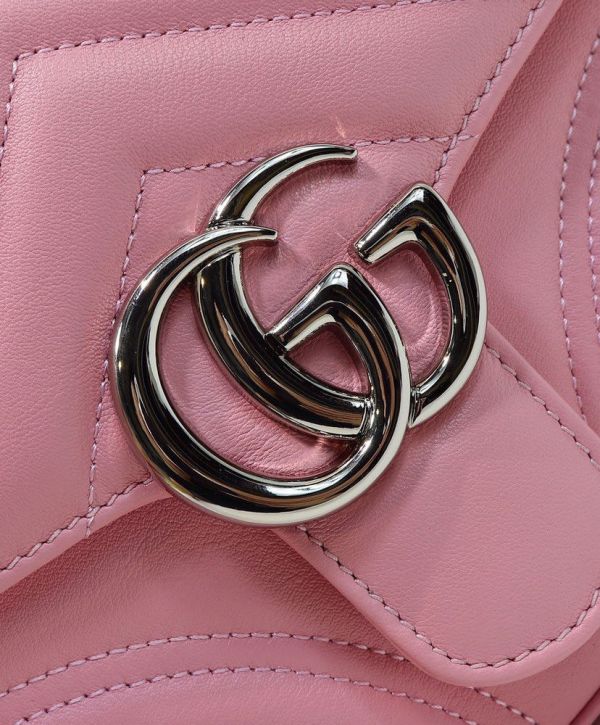 877c0ea859b671f3a8371bb6a5674b51 Gucci GG Marmont Silver Chain Shoulder Strap GG Logo Flap Female Pink Quilted Leather Single Top Handle Bag 2022 Price