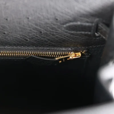 Hermès Kelly Sellier 25 Black Ostrich Gold Hardware