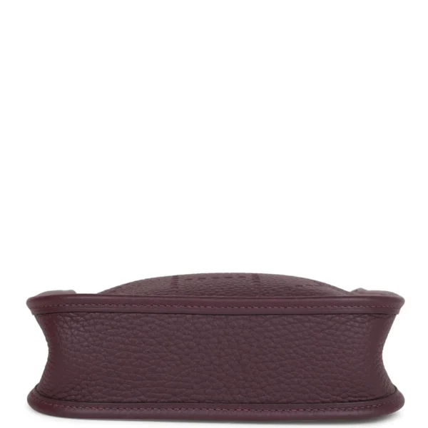 881d5694720880da6b3593234e89ae3e Hermès Evelyne TPM Cassis Clemence Gold Hardware