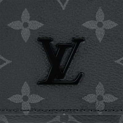 Louis Vuitton District PM M46255