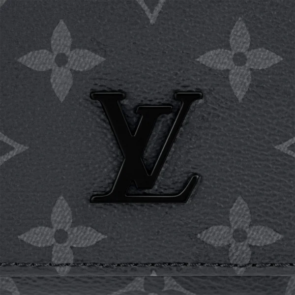 Louis Vuitton District PM M46255