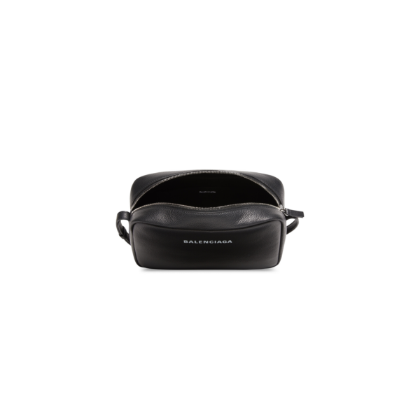 WOMEN'S EVERYDAY MEDIUM CAMERA BAG IN BLACK