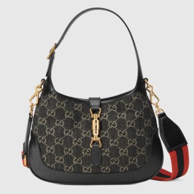 9225392ca7387e5f45b2eccaafae7256 1961 small shoulder bag