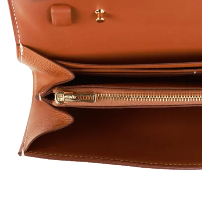 Hermès Constance Go Epsom Geldbörse in Gold mit goldfarbenen Metallbeschlägen