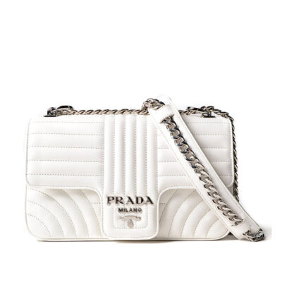 9b0fd39875d83c4b40e966f5be2619b3 Prada Diagramme 白色 中号包