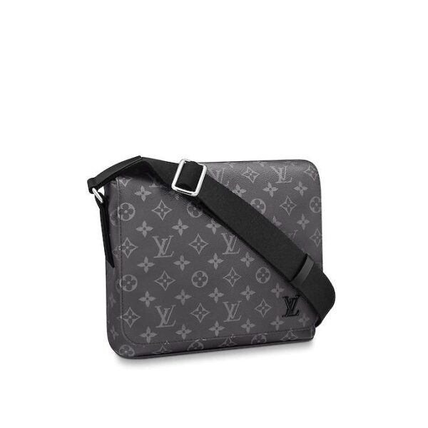 حقيبة Louis Vuitton District PM M44000