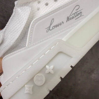 LV Trainer Sneaker 1AJVU5
