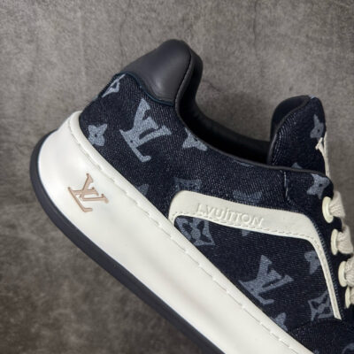 IMG_0413 LV Tilted Sneaker 1AK8CA