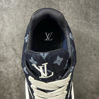 IMG_0414 LV Tilted Sneaker 1AK8CA