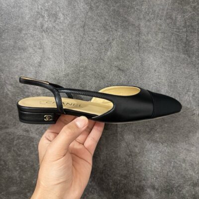 Chanel Slingbacks Flat in Goatskin