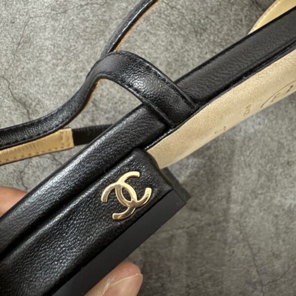 Chanel Slingbacks Flat in Goatskin
