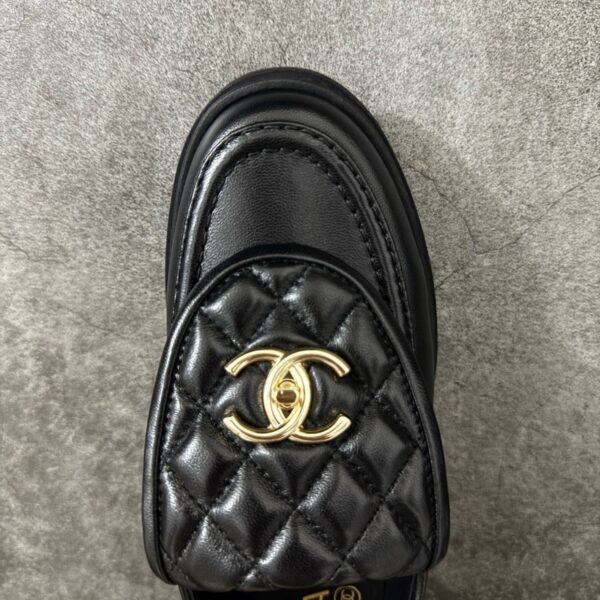 Chanel CC Logo Loafer In Leather