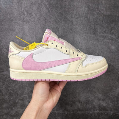IMG_2266 Jordan 1 Low Travis Scott Shy Pink IQ7604-100
