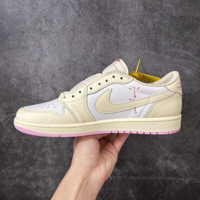 IMG_2267 Jordan 1 Low Travis Scott Shy Pink IQ7604-100
