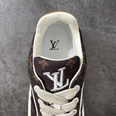 LV Tilted Sneaker 1AKR5K