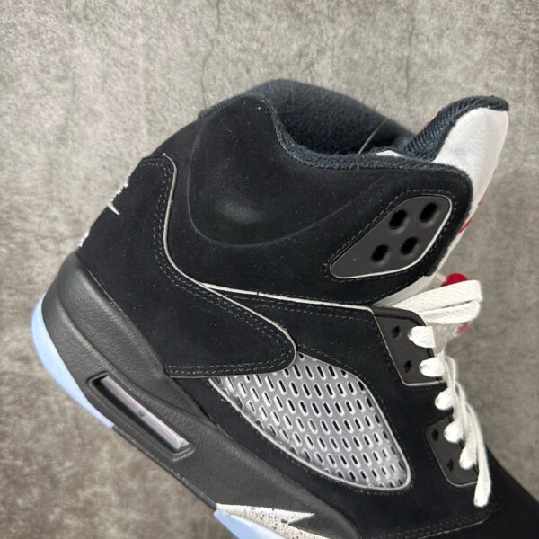 Jordan 5 Black Metallic Reimagined HF3975-001