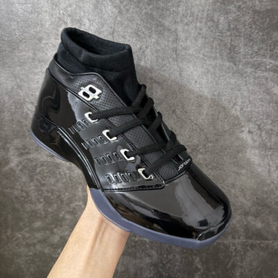 IMG_4177 Jordan 17 Low Black Patent IV7640-001