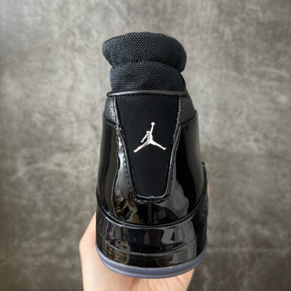 IMG_4178 Jordan 17 Low Black Patent IV7640-001
