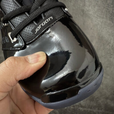 IMG_4188 Jordan 17 Low Black Patent IV7640-001