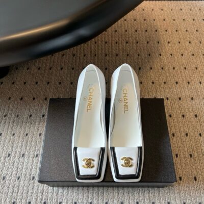 IMG_4840_b55ece35-0689-4bd7-b0be-dd359ef62fbe Chanel High Heels in Lamb