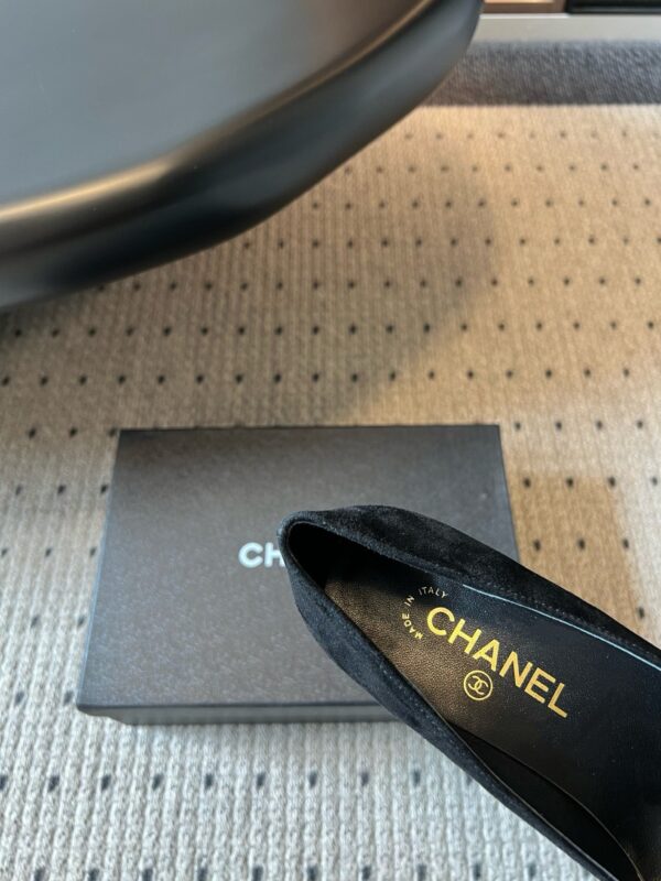 Chanel High Heels in Suede