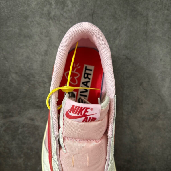 Jordan 1 Low Travis Scott Tropical Pink IQ7604-101