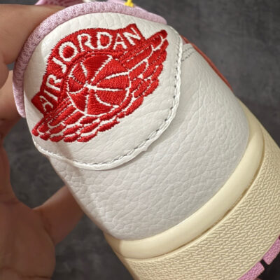 Jordan 1 Low Travis Scott Tropical Pink IQ7604-101