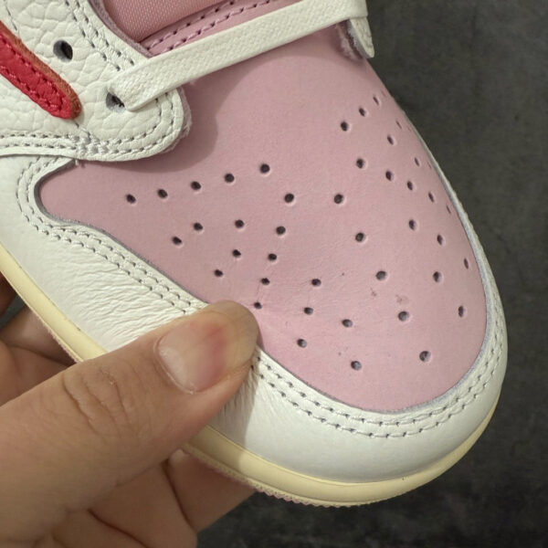 Jordan 1 Low Travis Scott Tropical Pink IQ7604-101