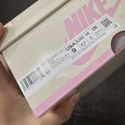 Jordan 1 Low Travis Scott Tropical Pink IQ7604-101