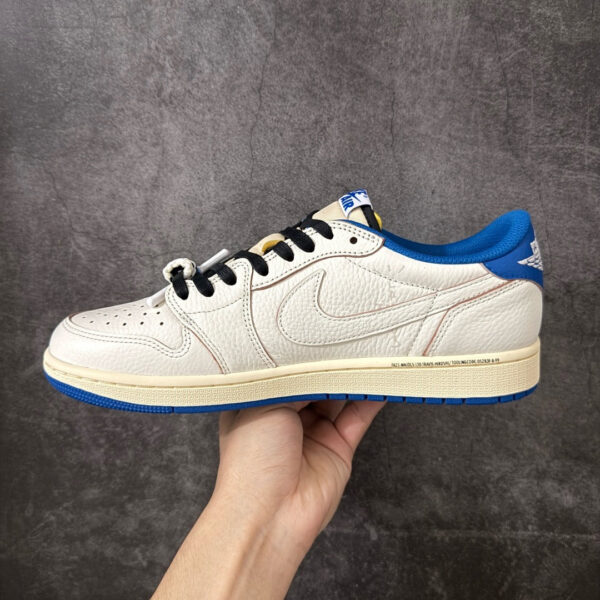 Jordan 1 Low Travis Scott x Fragment DM7866-104