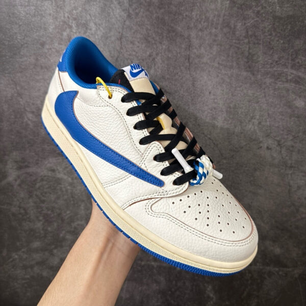 Jordan 1 Low Travis Scott x Fragment DM7866-104