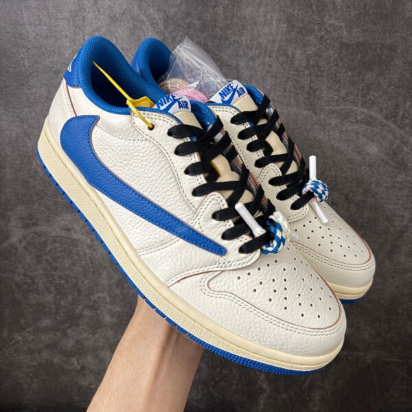 Jordan 1 Low Travis Scott x Fragment DM7866-104