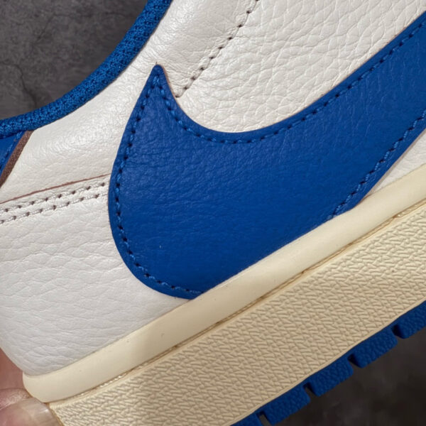 Jordan 1 Low Travis Scott x Fragment DM7866-104