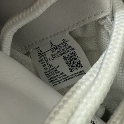 Jordan 11 Comme des Garçons Homme Plus White IV7639-100