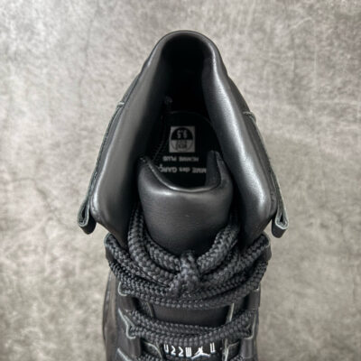 Jordan 11 Comme des Garçons Homme Plus Black IV7639-001