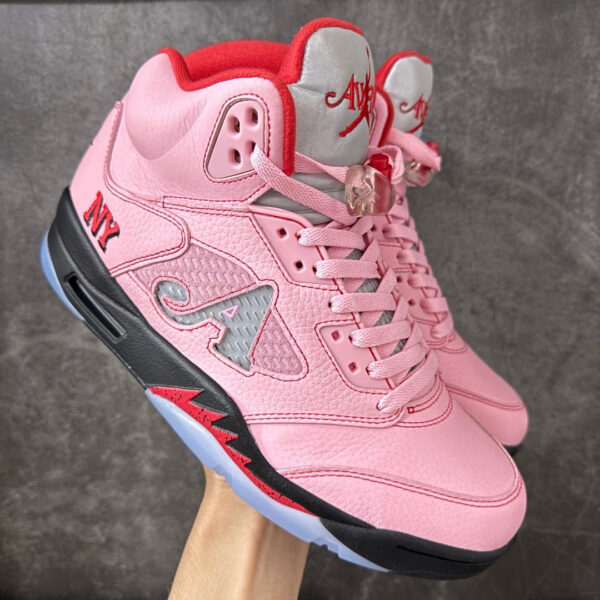 IMG_5705_c13352b2-a3fc-4683-bcd1-2388a3f34c6f Jordan 5 Awake NY Arctic Pink DV4982-600