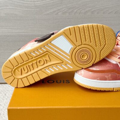 LV Trainer Sneaker 1AJTPO