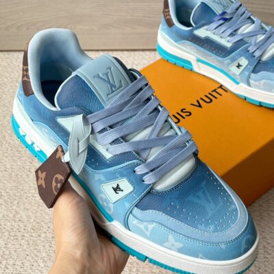 LV Trainer Sneaker 1AJTPO