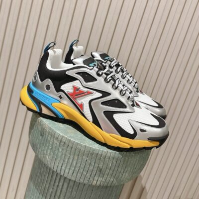 IMG_6004 LV Tatic Runner Sneaker 1AJAPT