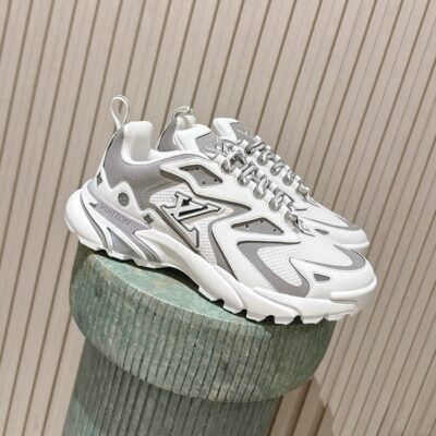IMG_6006 LV Tatic Runner Sneaker 1AJAPT