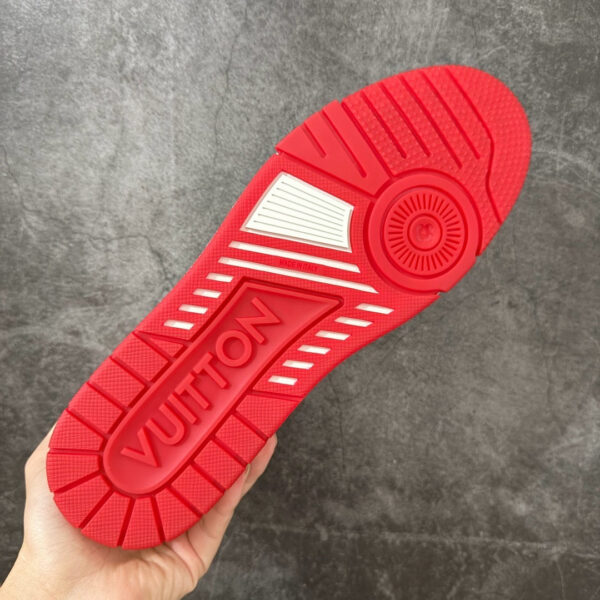 LV Trainer Sneaker 1AKCOZ