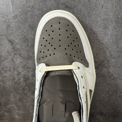 IMG_6868 Jordan 1 Low Travis Scott Reverse Mocha DM7866-162