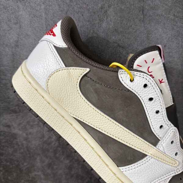 IMG_6870 Jordan 1 Low Travis Scott Reverse Mocha DM7866-162