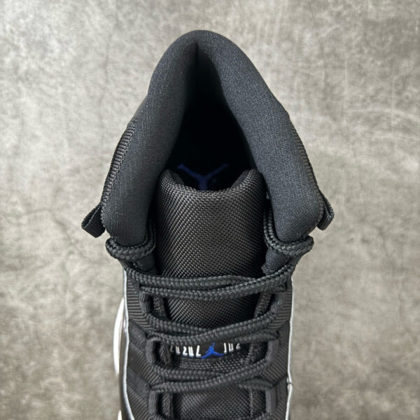Jordan 11 Space Jam CT8012-900