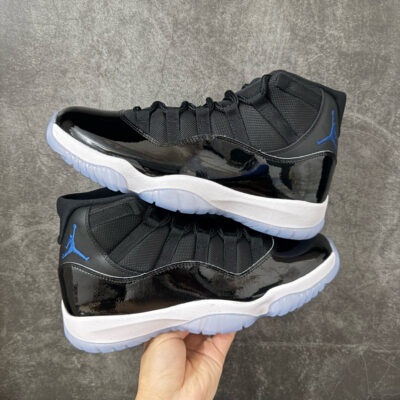 Jordan 11 Space Jam CT8012-900