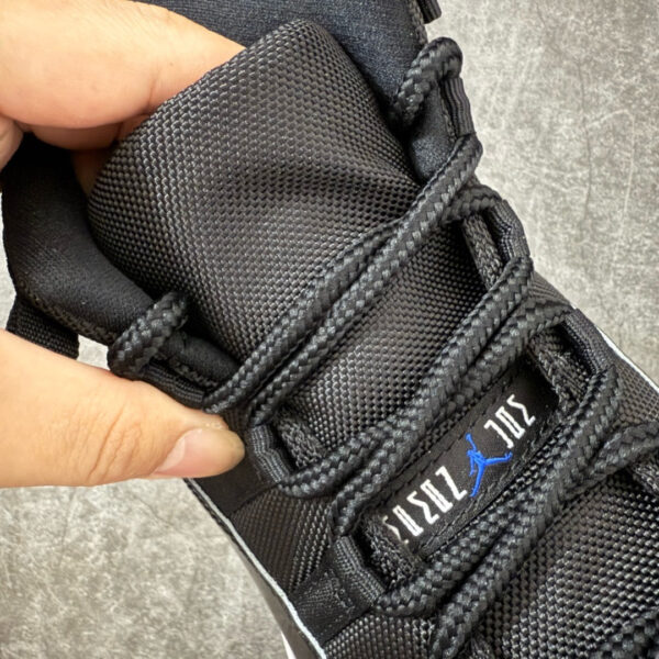Jordan 11 Space Jam CT8012-900