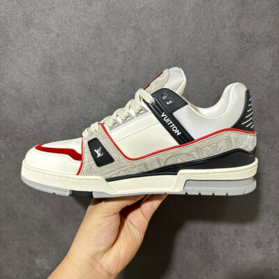 LV Trainer Sneaker 1AKP7B